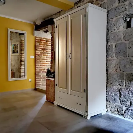 Daire Historic House Stari Grad (Hvar)