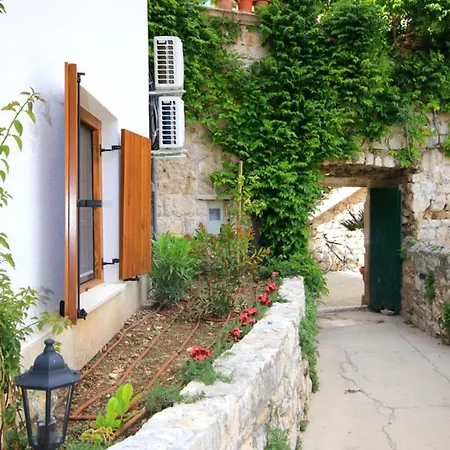 Historic House Apartment Stari Grad (Hvar)