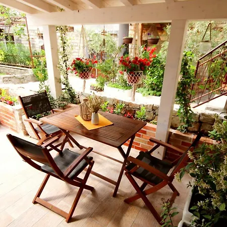 Historic House Apartment