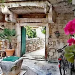 Апартаменты Historic House *